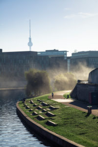 Europe, Germany, Berlin, administrative district, Mitte, Spreeufer, jogger Europe, Germany, Berlin, administrative district, Mitte, Spreeufer, jogger
